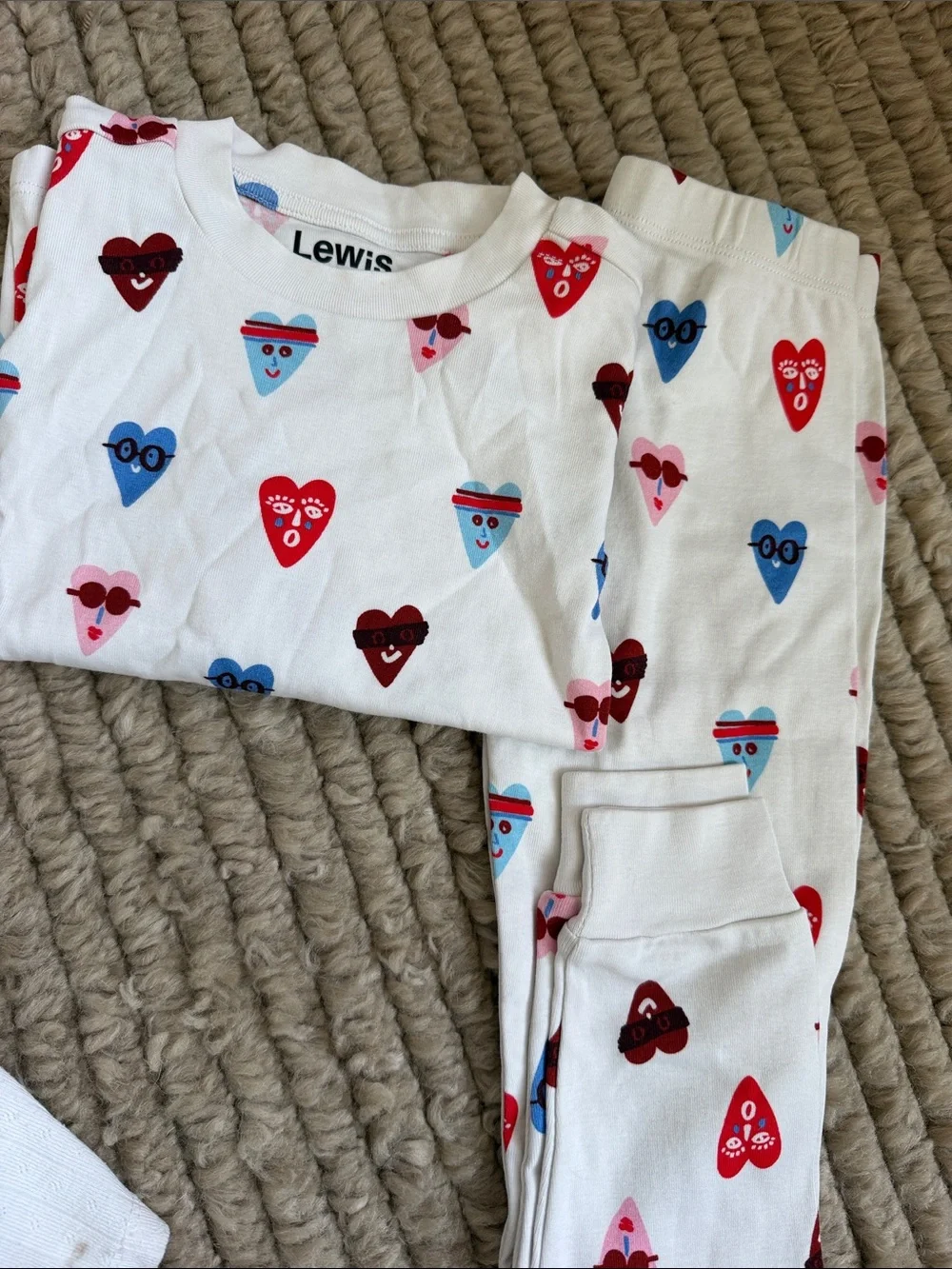 Lewit White Kids Heart-Face Pajama Set in Red, Blue and Pink